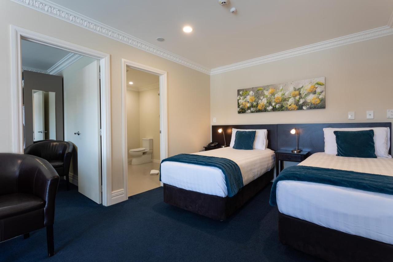 Tuakau Hotel 4*