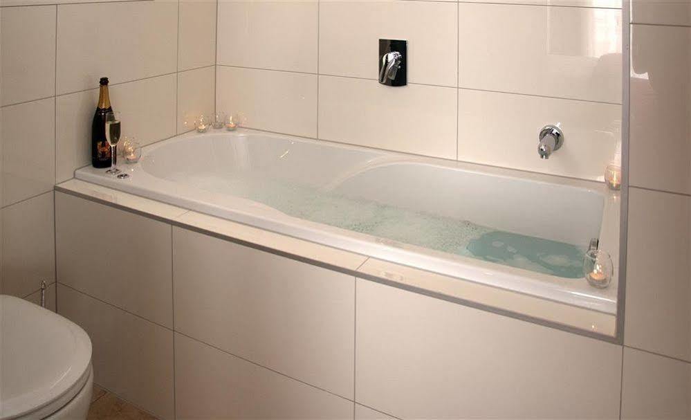 Tuakau Hotel 4* Tuakau
